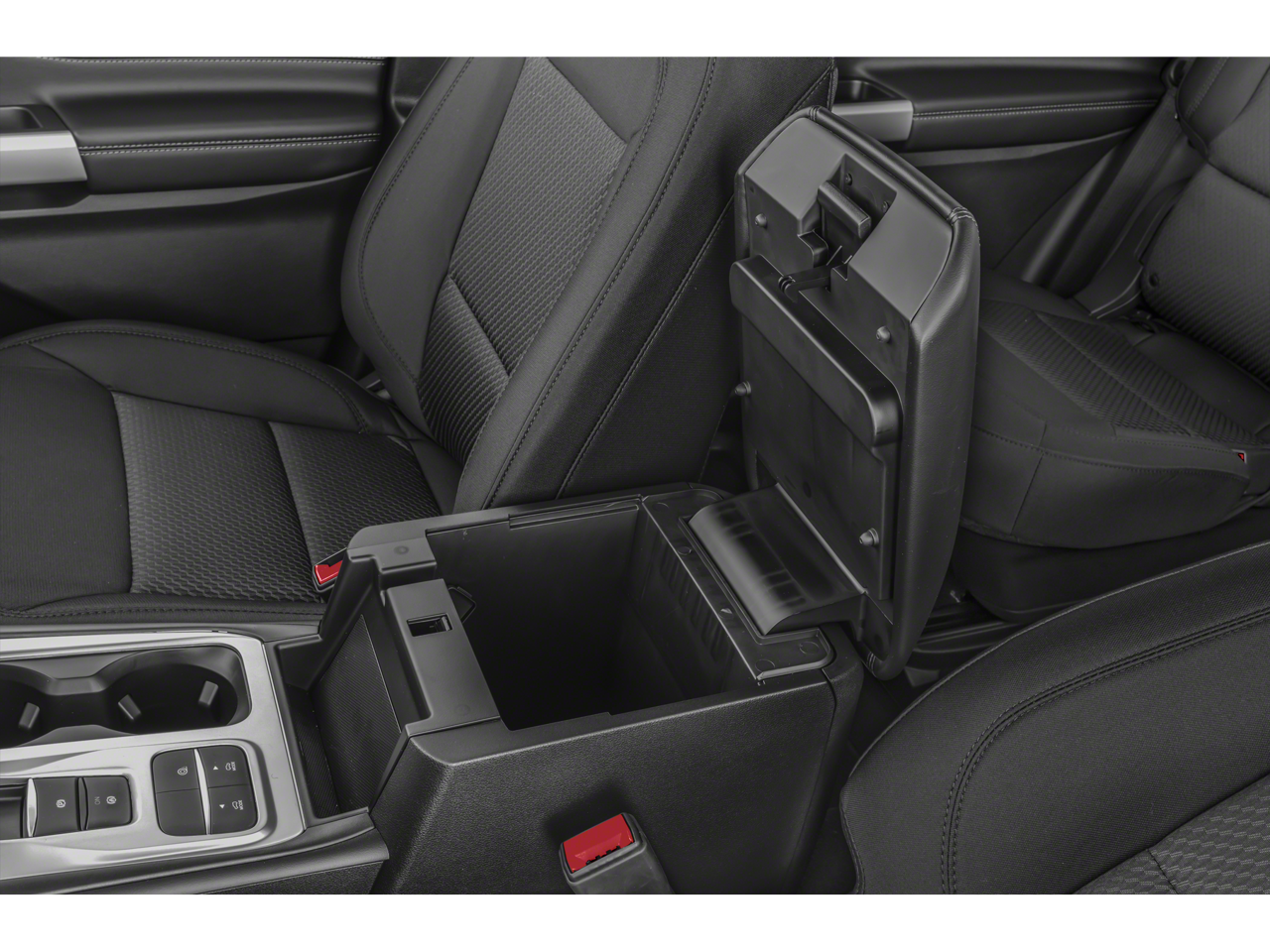 2023 Ford Explorer XLT 4dr SUV