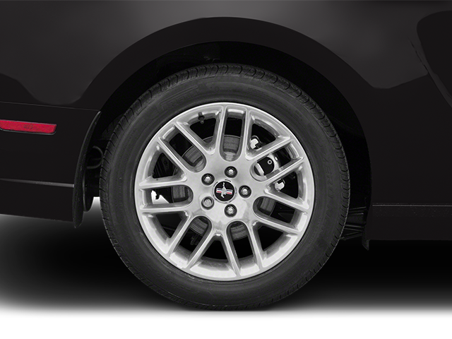 2014 Ford Mustang V6 Premium 2dr Fastback