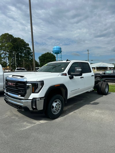 2026 GMC Sierra 3500 HD Chassis Cab Base