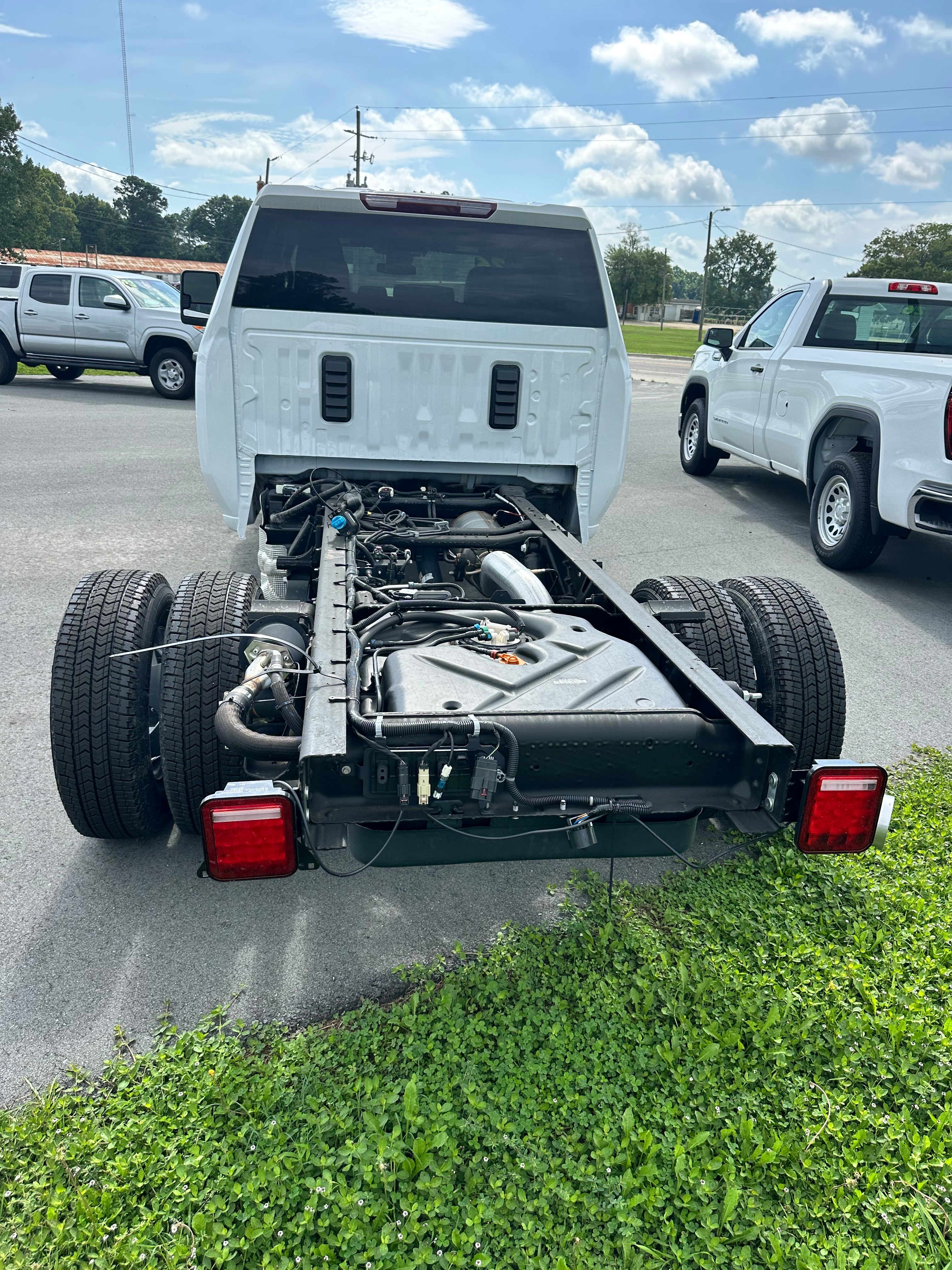 2026 GMC Sierra 3500 HD Chassis Cab Base