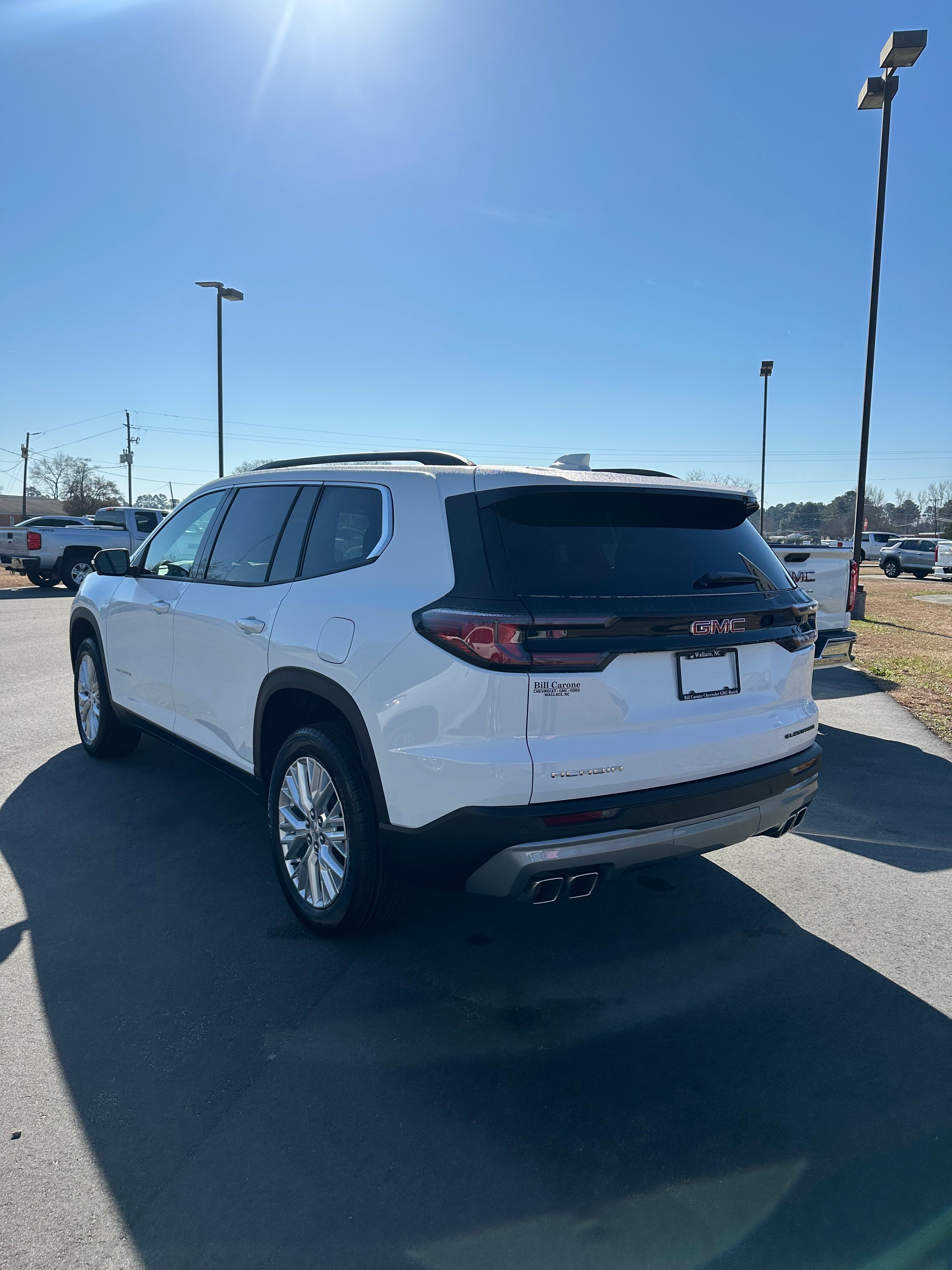2025 GMC Acadia Elevation