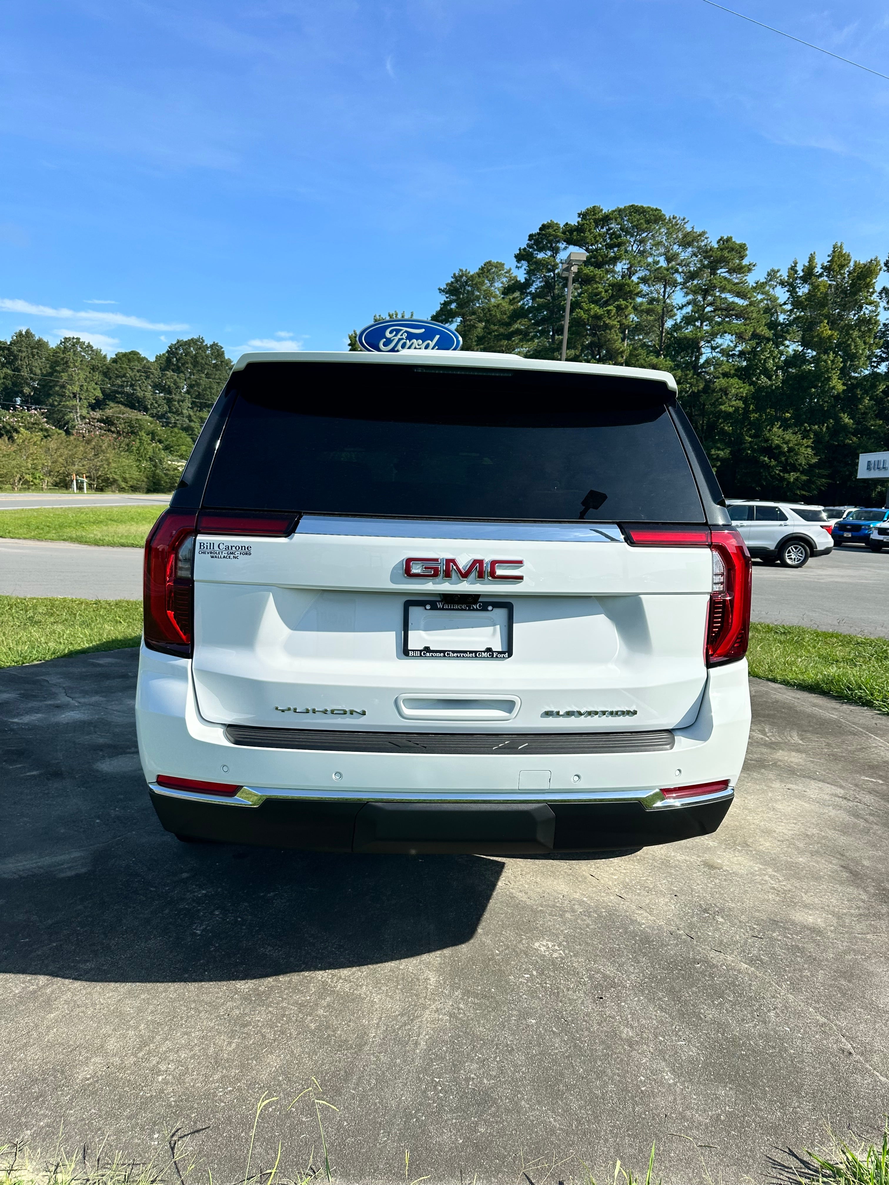 2026 GMC Yukon XL Base