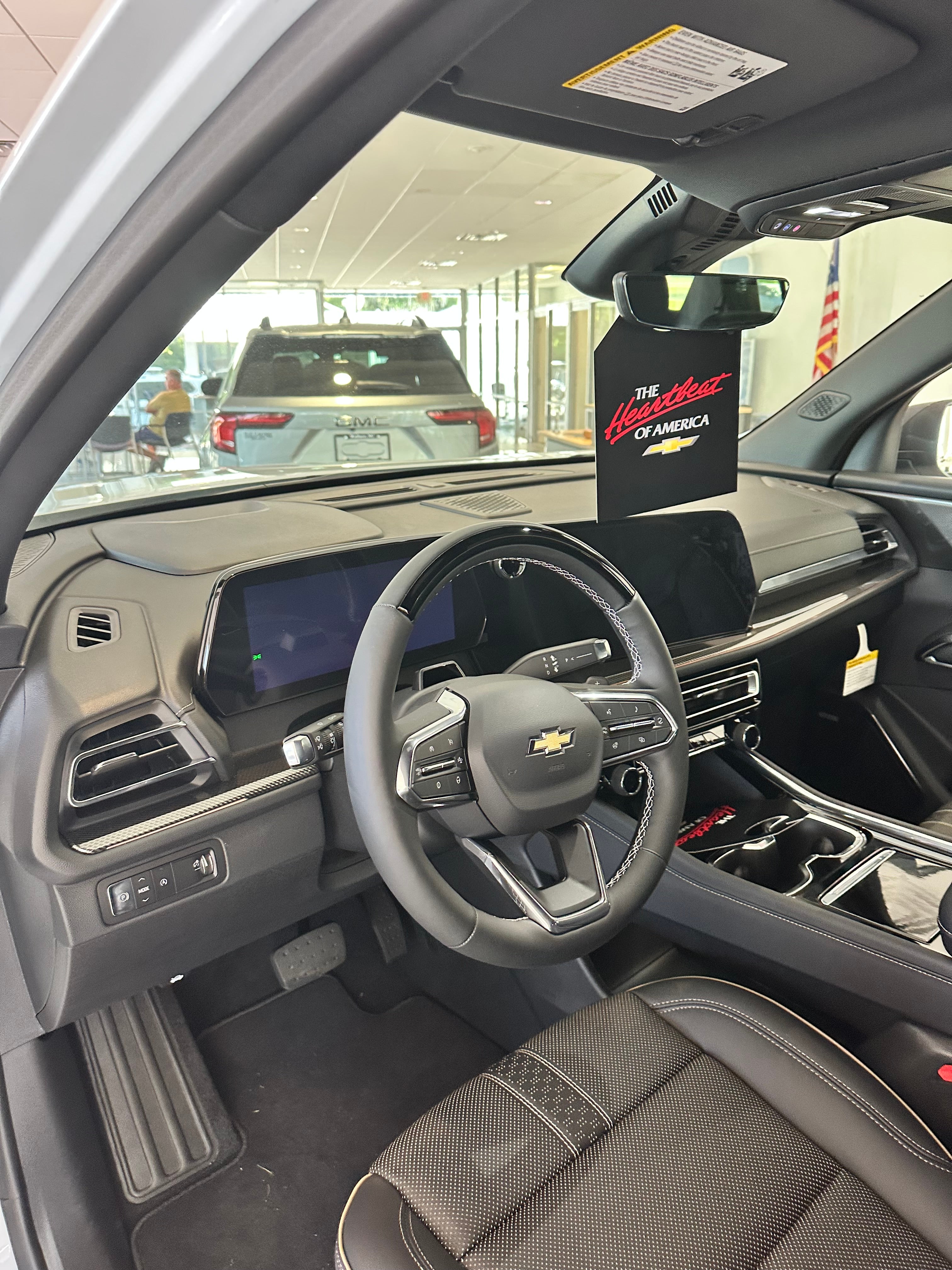 2026 Chevrolet Traverse Base