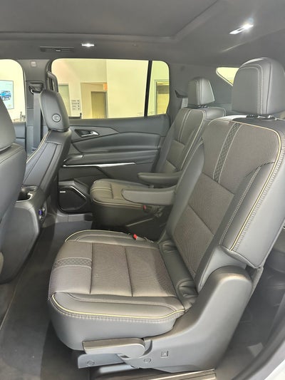 2026 Chevrolet Traverse Base