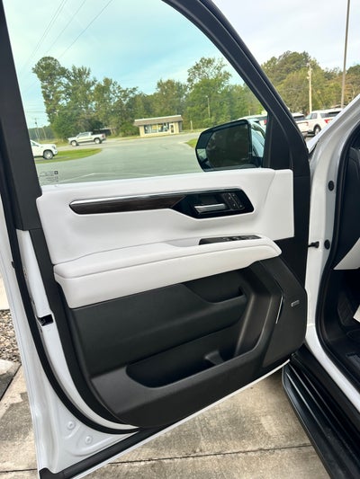 2027 Chevrolet Suburban Base