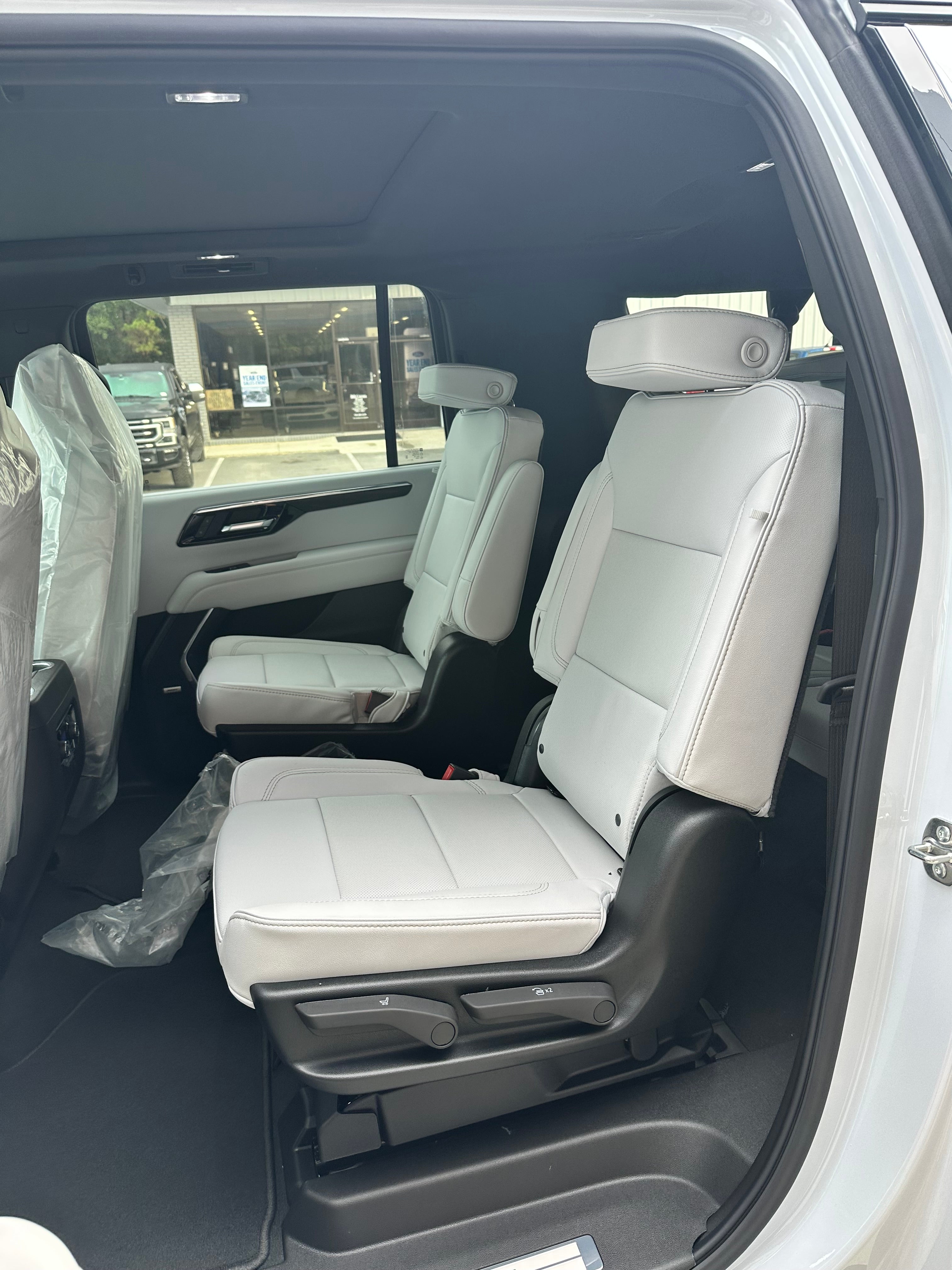 2027 Chevrolet Suburban Base
