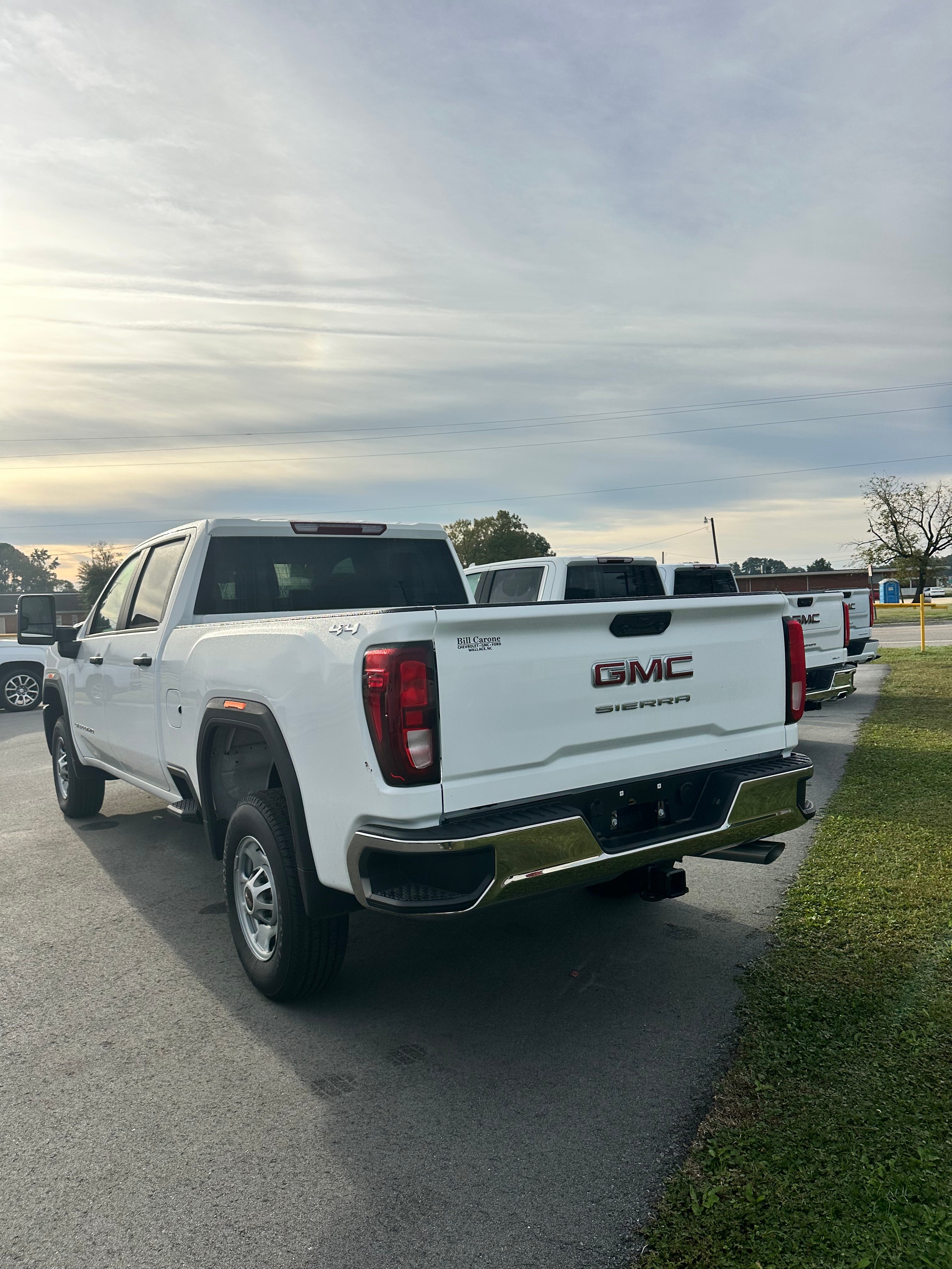 2026 GMC Sierra 2500 HD Base