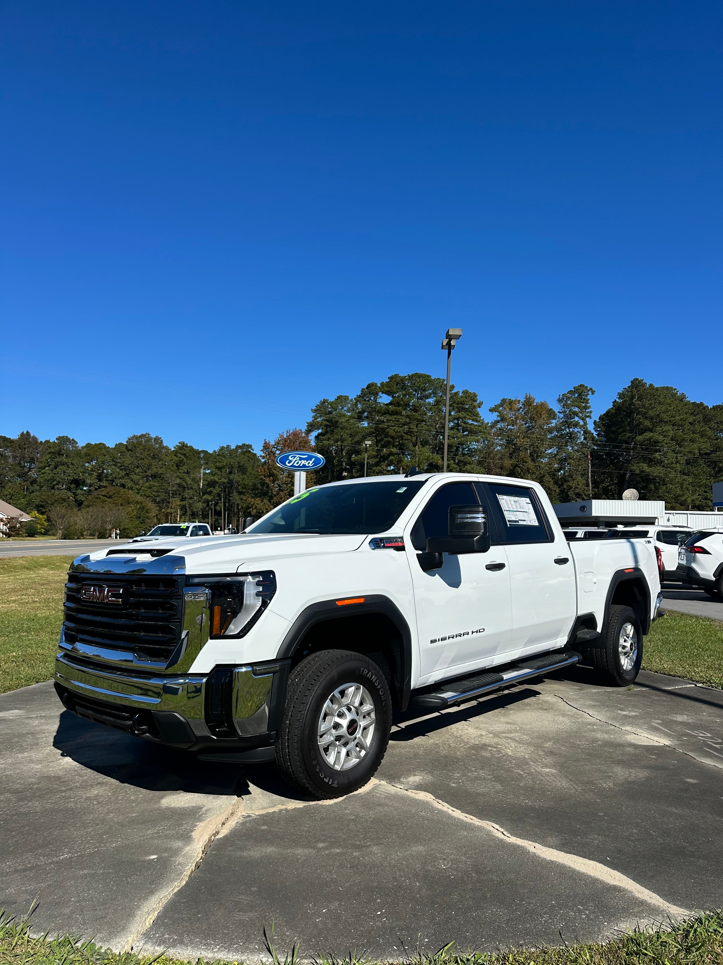 2025 GMC Sierra 2500 HD Pro