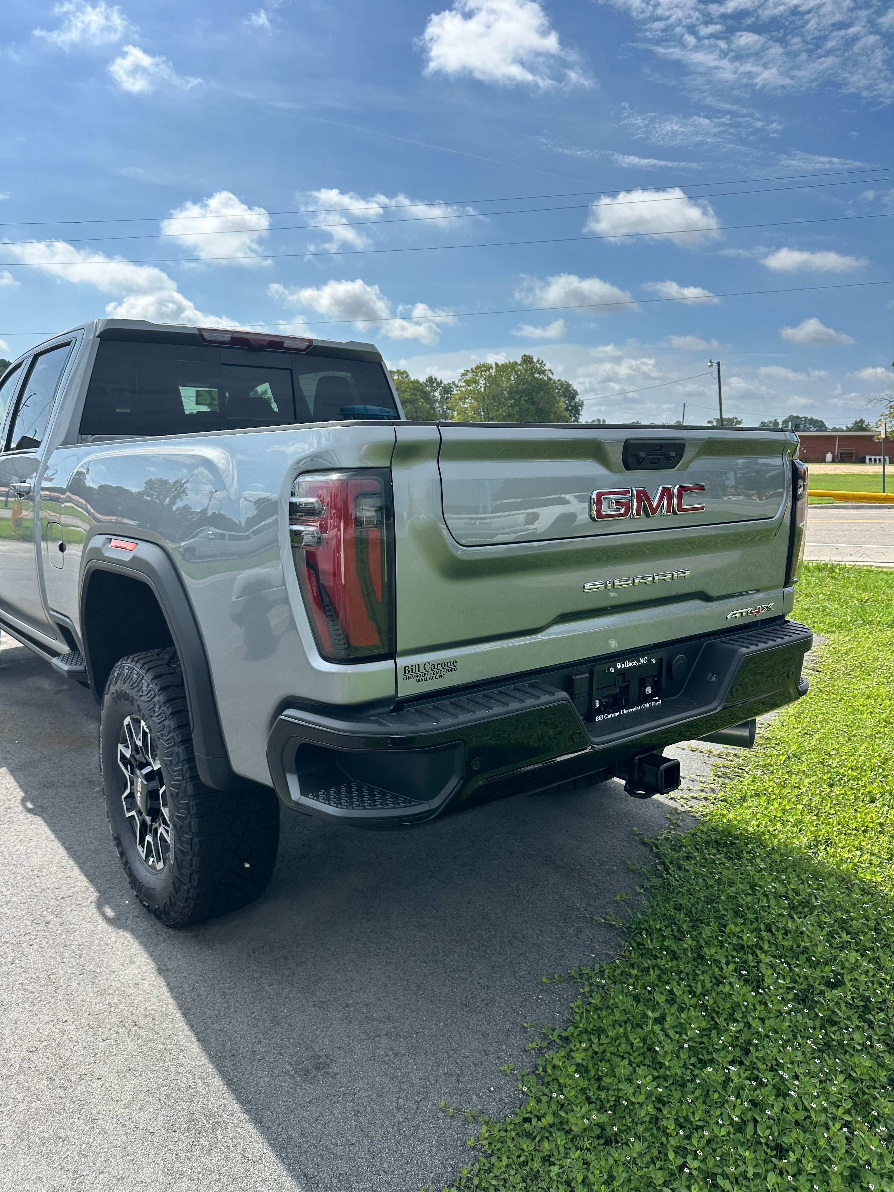 2026 GMC Sierra 2500 HD Base