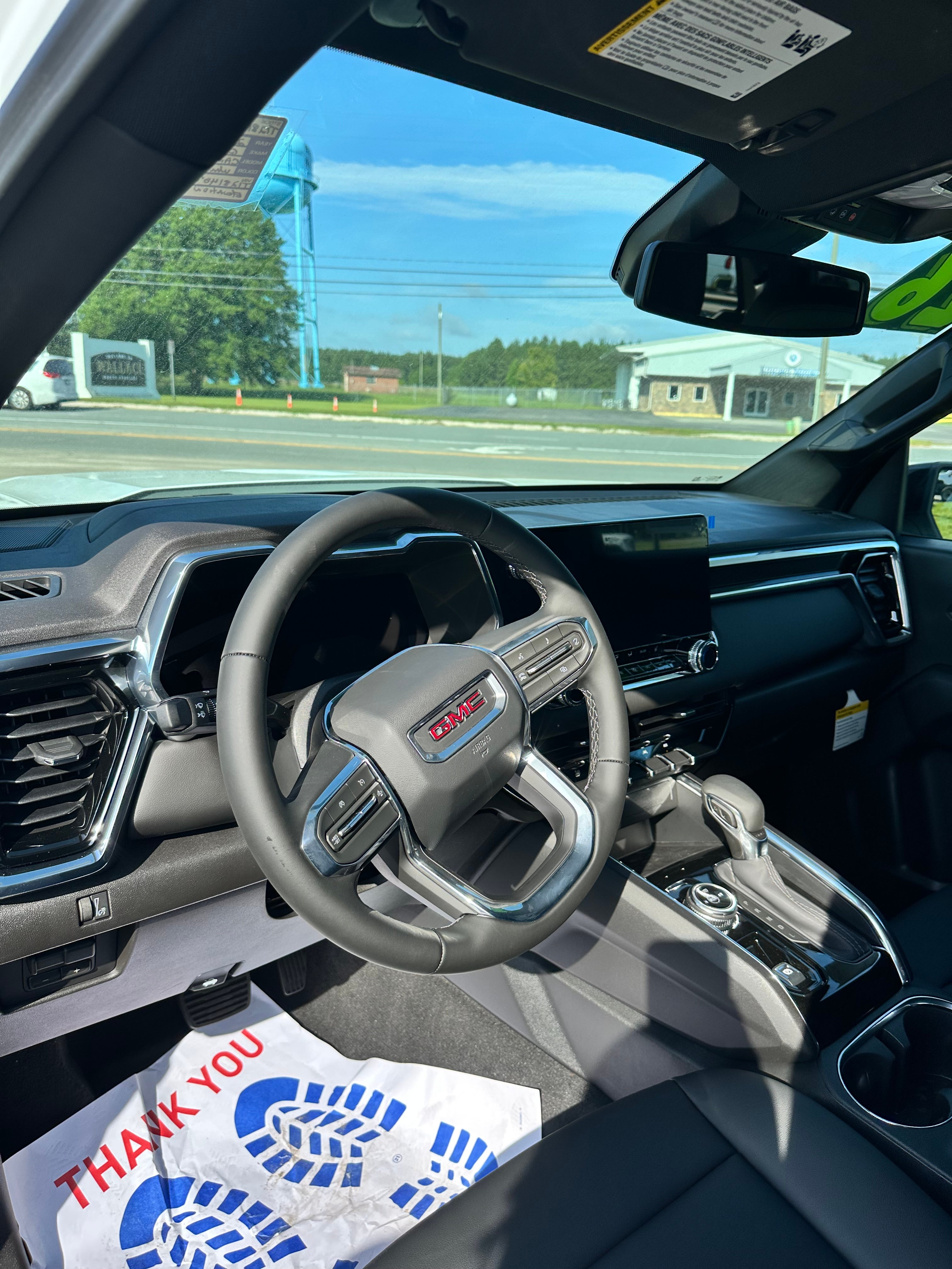 2026 GMC Canyon Base