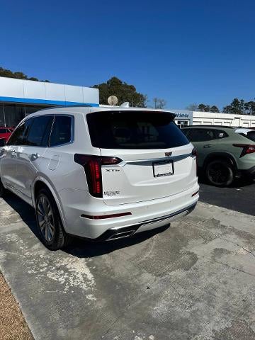 2023 Cadillac XT6 Premium Luxury