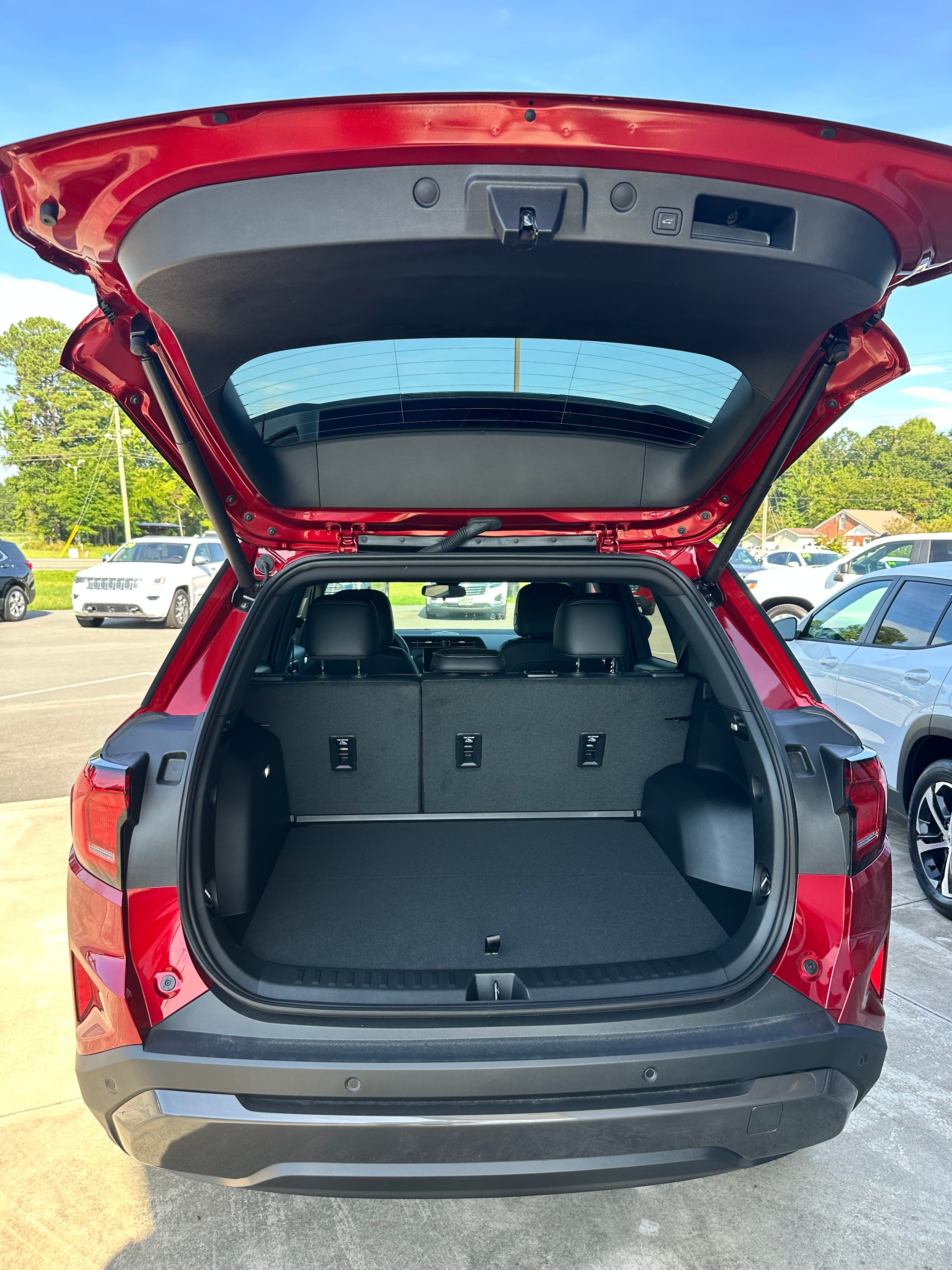 2027 GMC Terrain Base