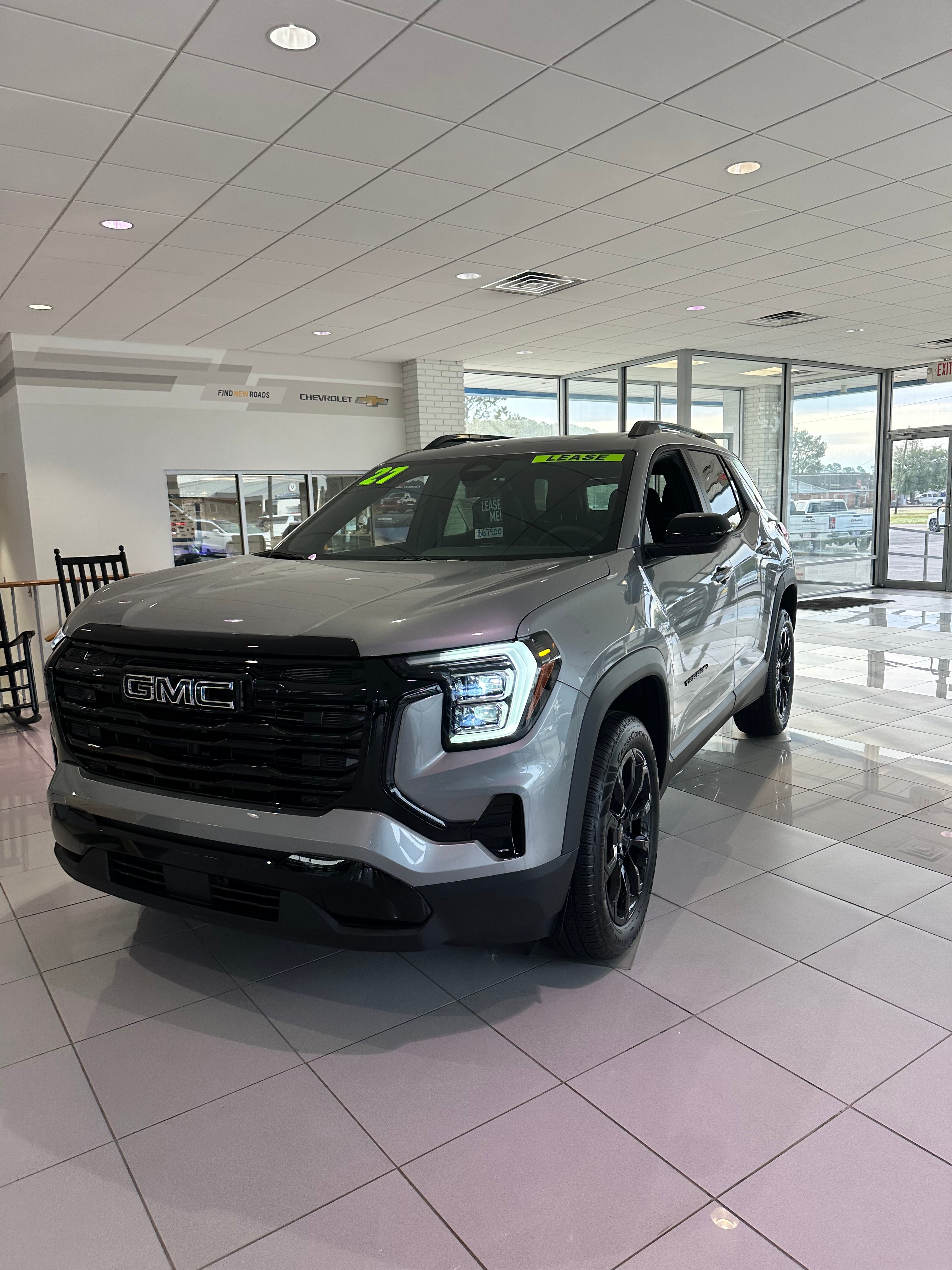 2027 GMC Terrain Base