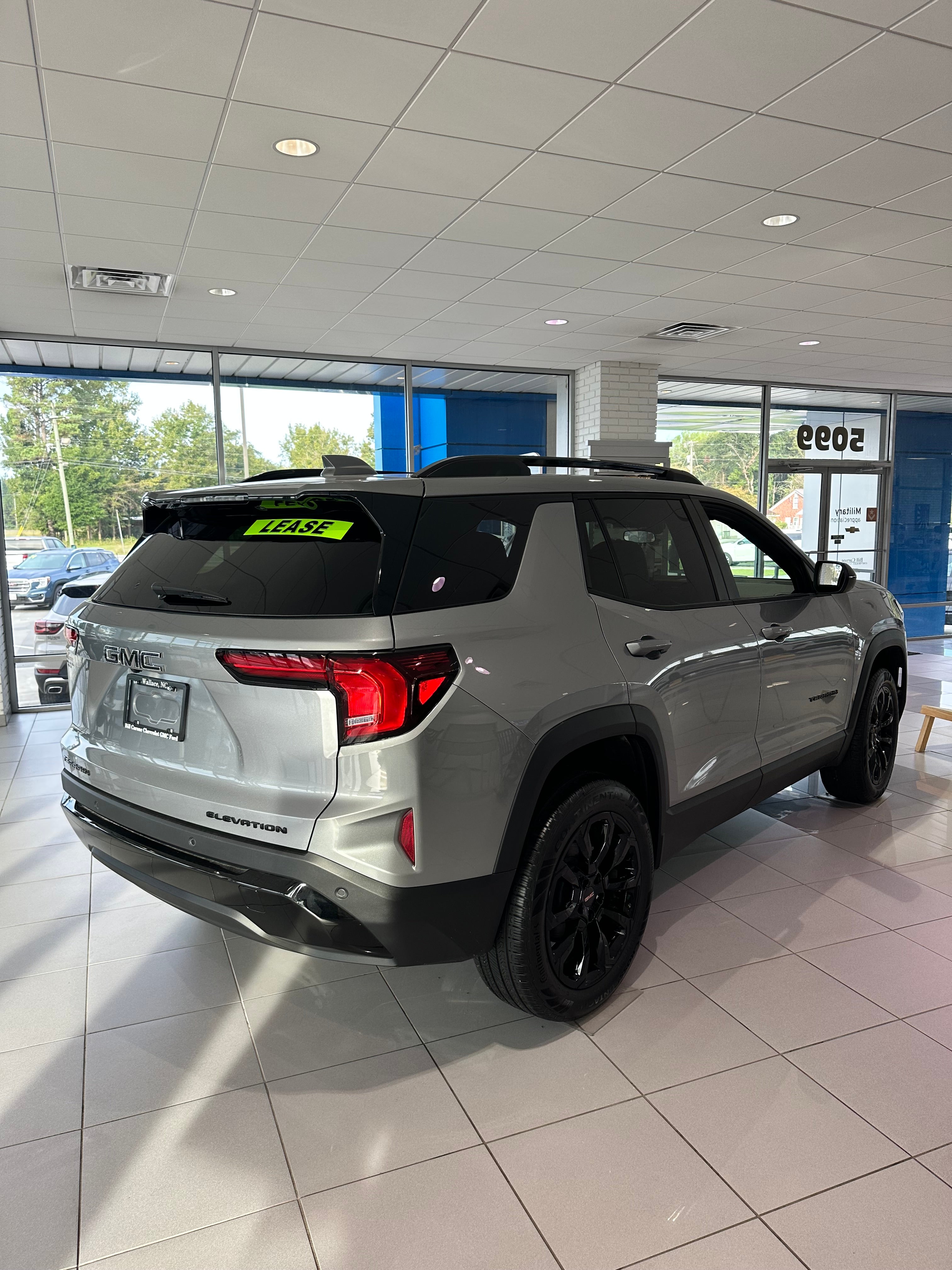 2027 GMC Terrain Base