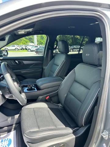 2025 Buick Enclave Base