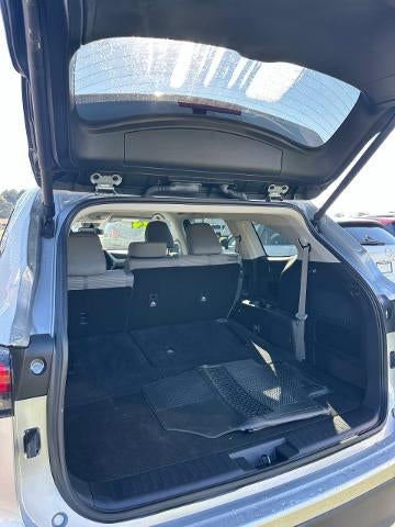 2024 Toyota Highlander Base