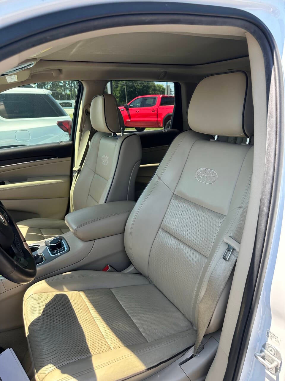 2020 Jeep Grand Cherokee Overland 4x4 4dr SUV