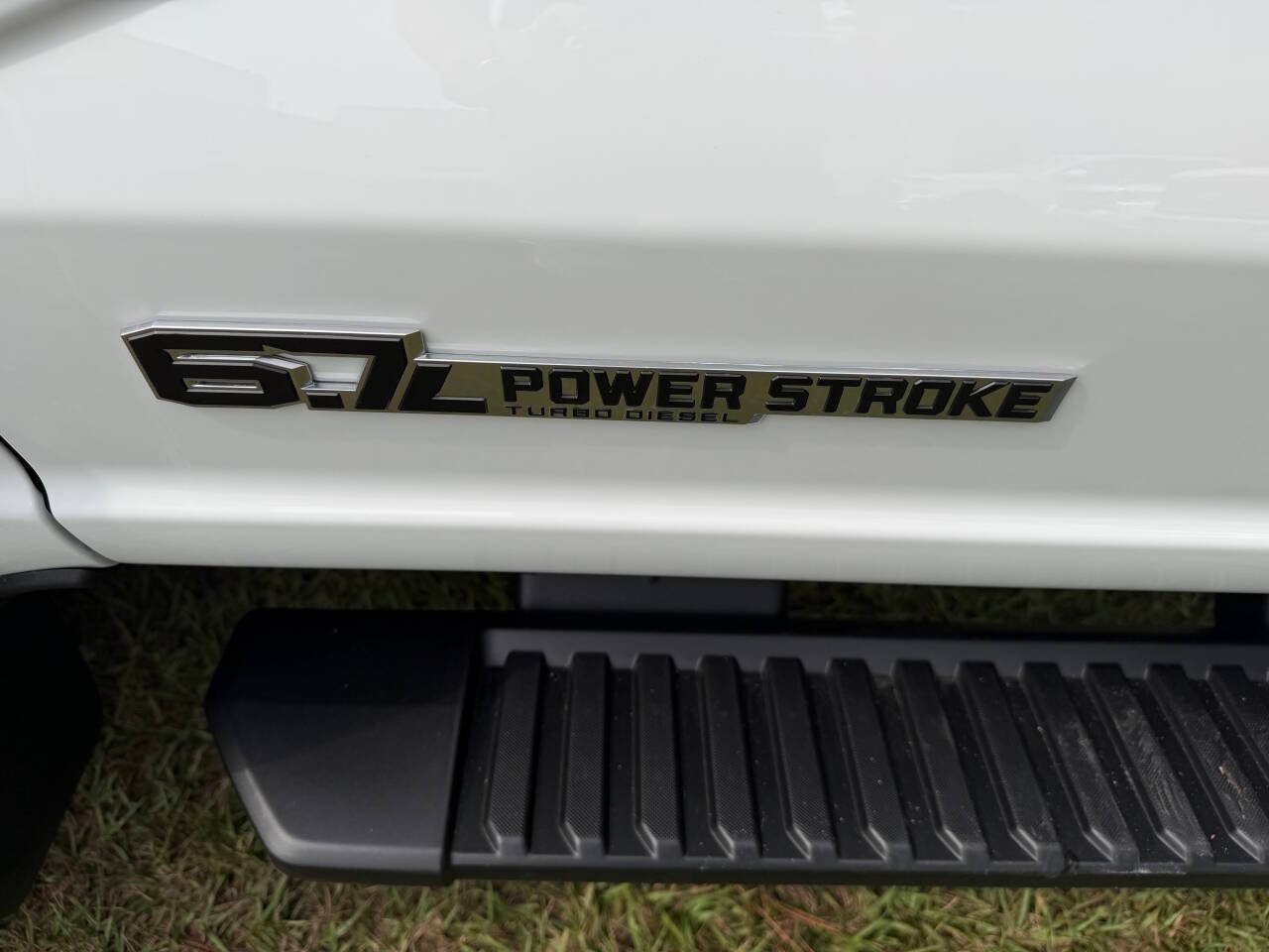 2027 Ford F-450 Super Duty 4X4 4dr Crew Cab 179.8 203.8 in. WB