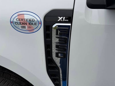 2026 Ford F-350 Super Duty XL 4x4 4dr Crew Cab 179 in. WB SRW Chassis