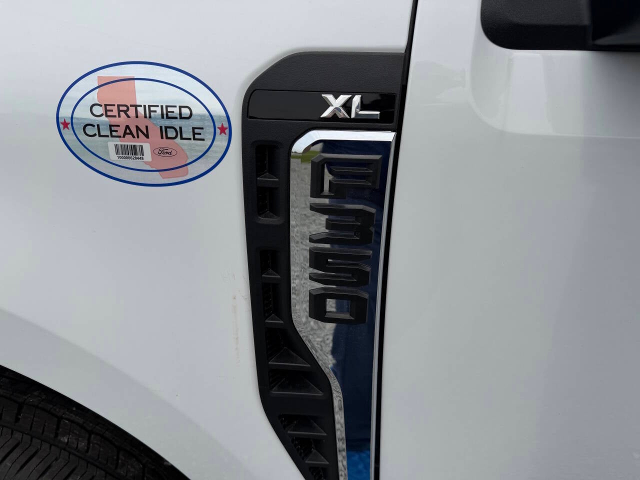 2026 Ford F-350 Super Duty XL 4x4 4dr Crew Cab 179 in. WB SRW Chassis