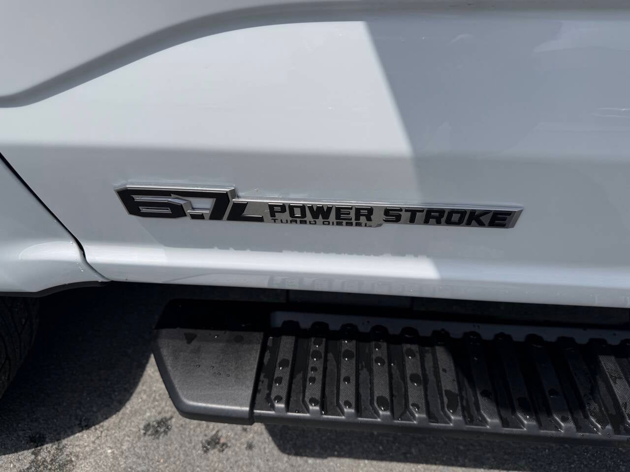 2026 Ford F-350 Super Duty XL 4x4 4dr Crew Cab 179 in. WB SRW Chassis