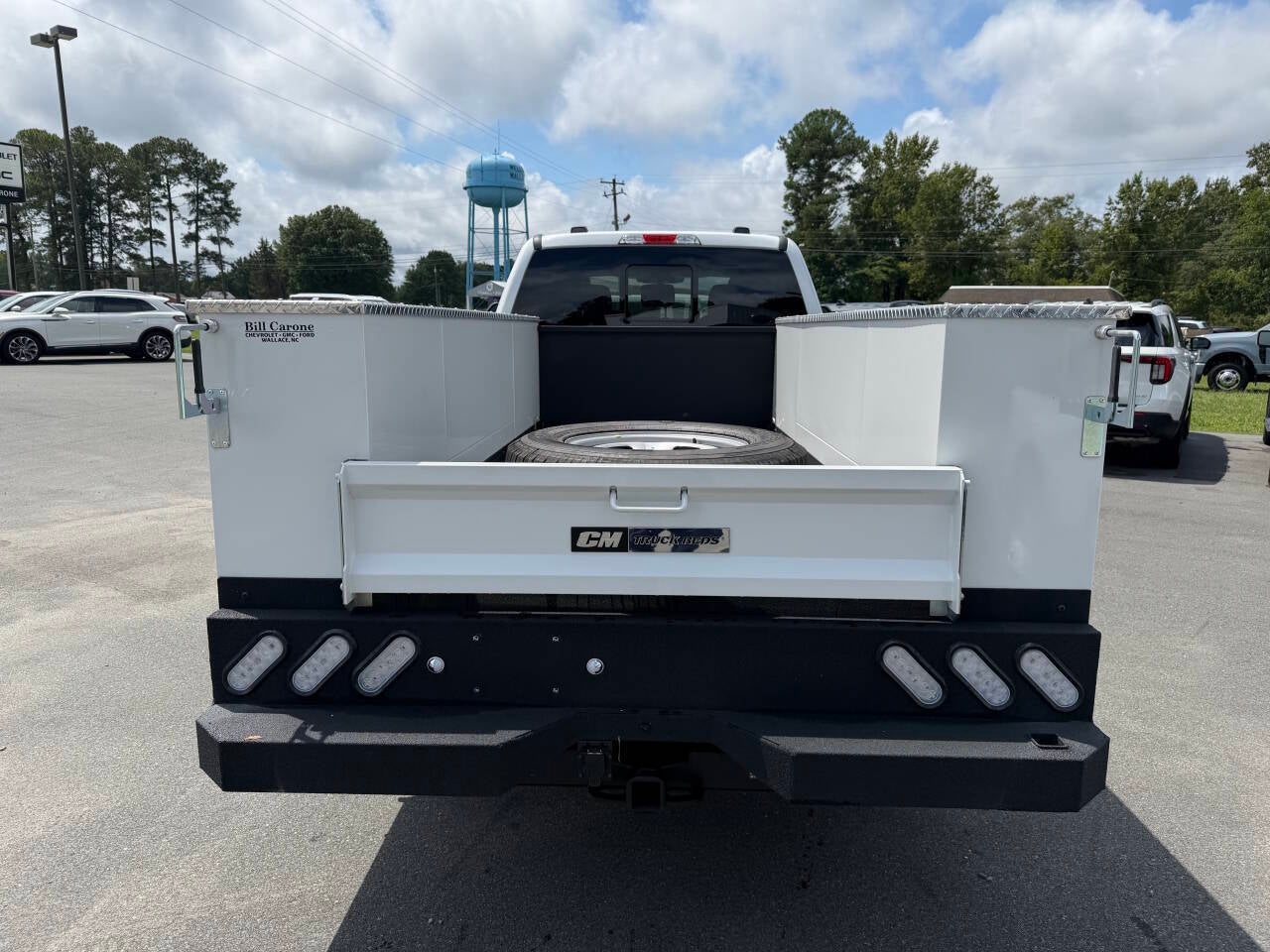 2026 Ford F-350 Super Duty XL 4x4 4dr Crew Cab 179 in. WB SRW Chassis