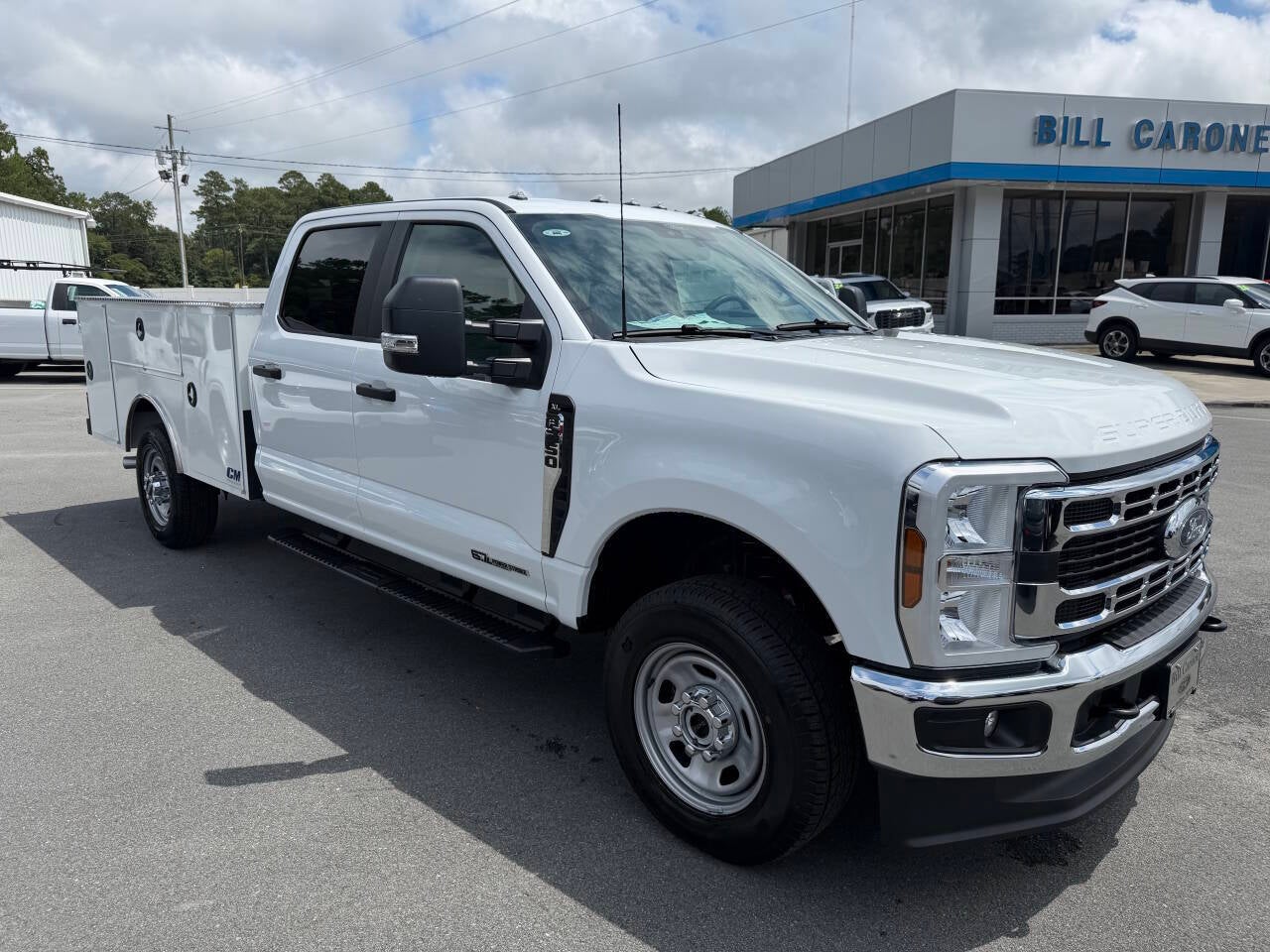 2026 Ford F-350 Super Duty XL 4x4 4dr Crew Cab 179 in. WB SRW Chassis