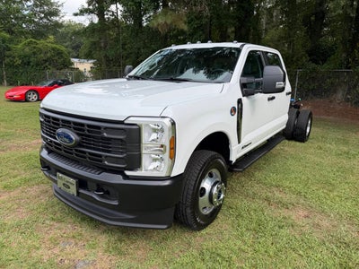 2026 Ford F-350 Super Duty XL 4x4 4dr Crew Cab 179 in. WB DRW Chassis