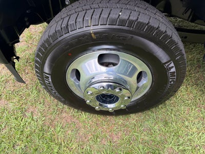 2026 Ford F-350 Super Duty XL 4x4 4dr Crew Cab 179 in. WB DRW Chassis
