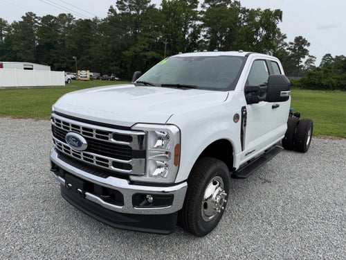 2026 Ford F-350 Super Duty XL 4x4 4dr SuperCab 168 in. WB DRW Chassis