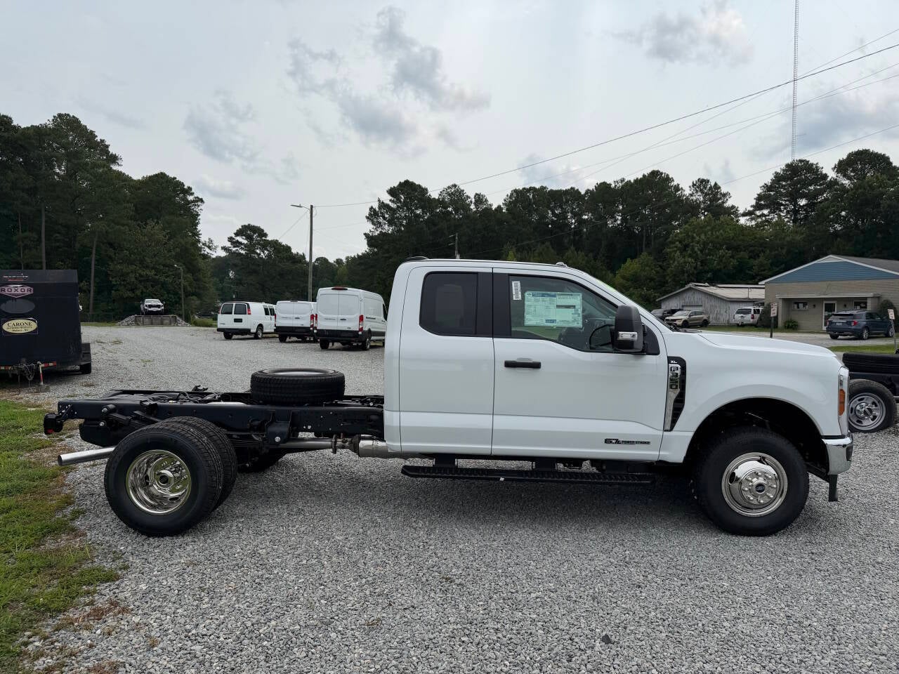 2026 Ford F-350 Super Duty XL 4x4 4dr SuperCab 168 in. WB DRW Chassis