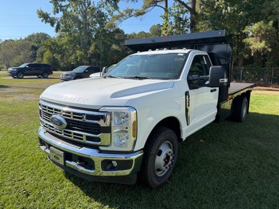 2026 Ford F-350 Super Duty XL 4x2 2dr Regular Cab 145 in. WB DRW Chassis