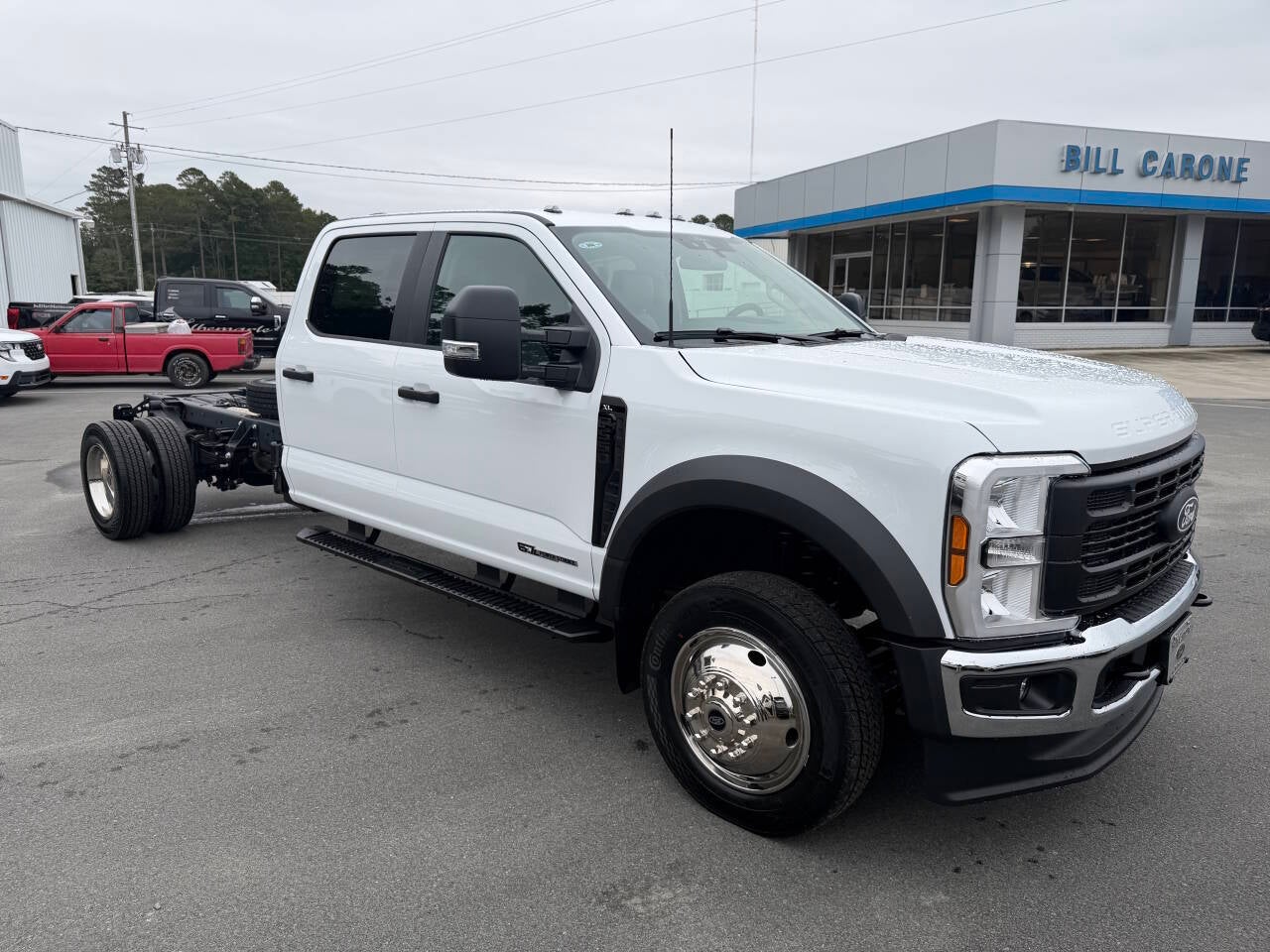 2027 Ford F-550 Super Duty 4X4 4dr Crew Cab 179.8 203.8 in. WB