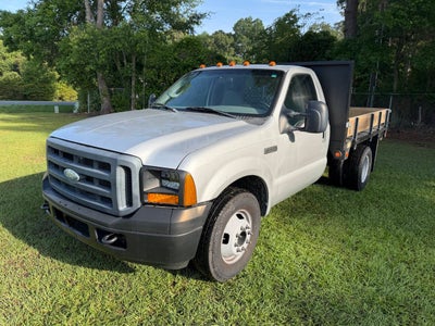 2007 Ford F-350 Super Duty 4X2 2dr Regular Cab 140.8 164.8 in. WB