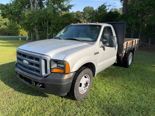 2007 Ford F-350 Super Duty 4X2 2dr Regular Cab 140.8 164.8 in. WB