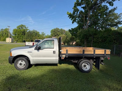 2007 Ford F-350 Super Duty 4X2 2dr Regular Cab 140.8 164.8 in. WB