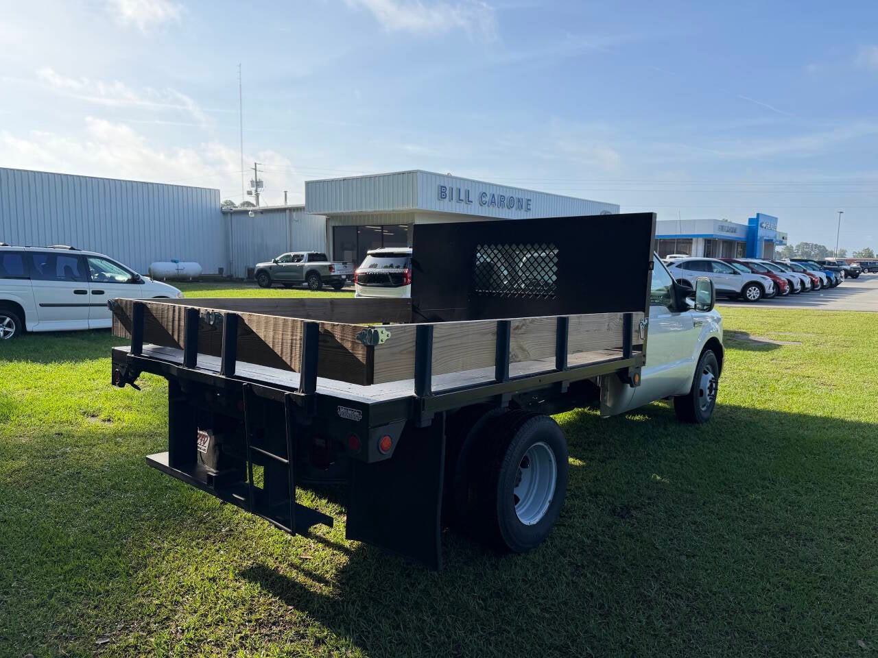 2007 Ford F-350 Super Duty 4X2 2dr Regular Cab 140.8 164.8 in. WB