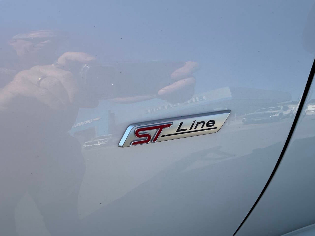 2023 Ford Escape ST Line 4dr SUV