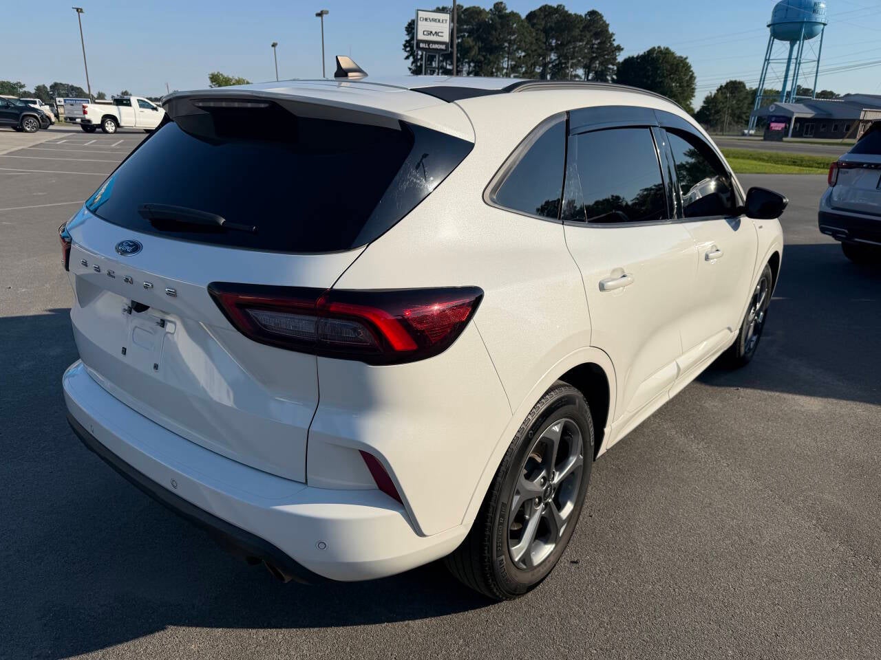 2023 Ford Escape ST Line 4dr SUV