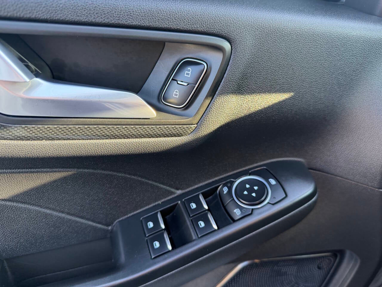 2023 Ford Escape ST Line 4dr SUV