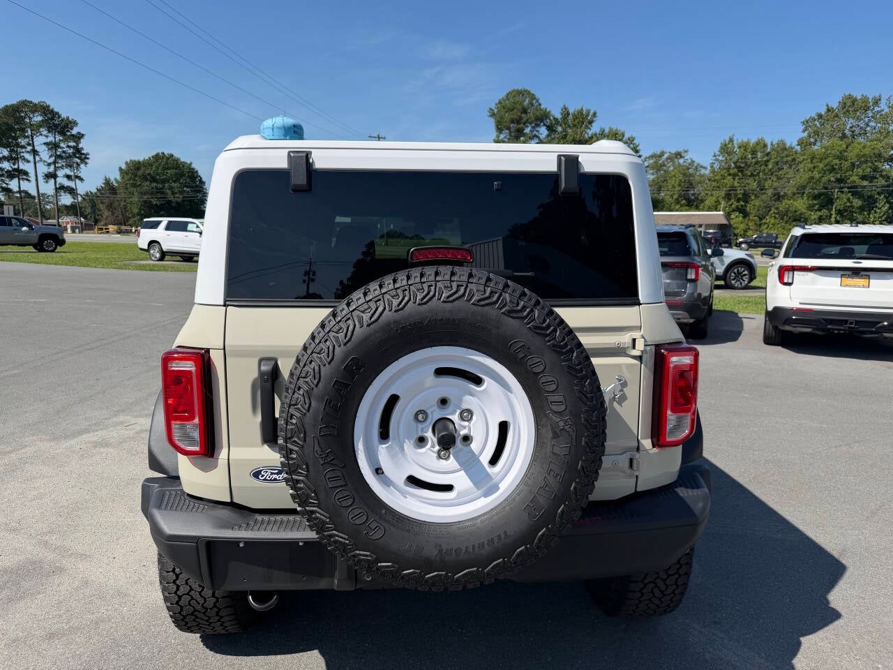 2026 Ford Bronco Heritage Edition 4x4 4dr SUV