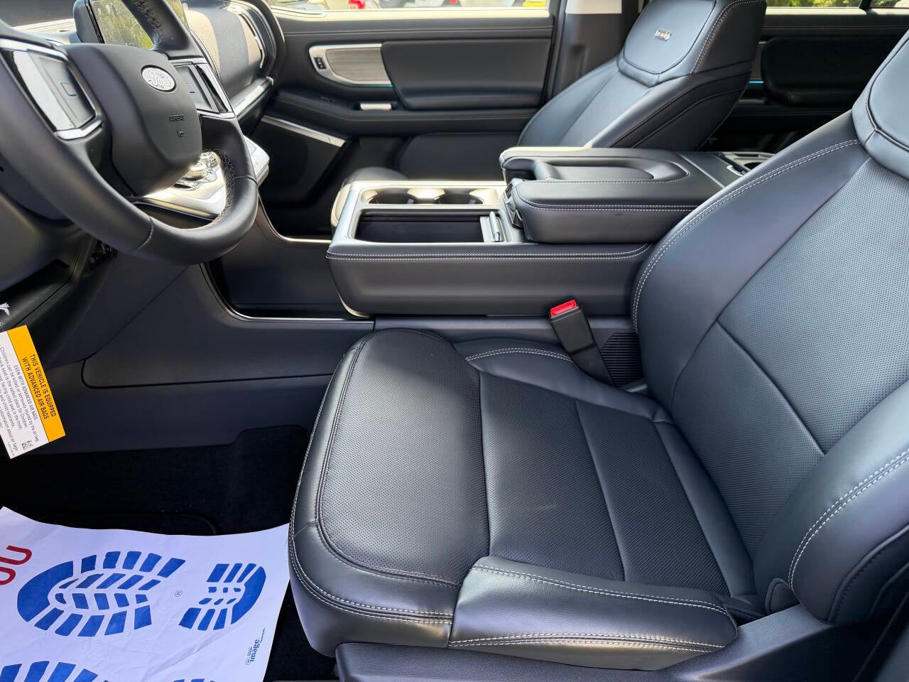 2026 Ford Expedition MAX Platinum 4x4 4dr SUV