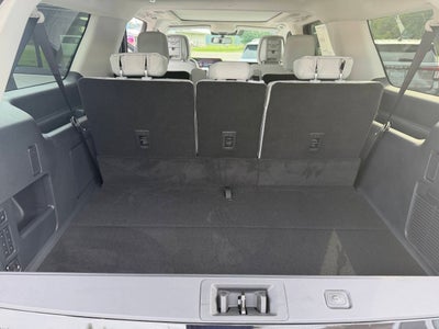 2027 Ford Expedition MAX Platinum 4x4 4dr SUV