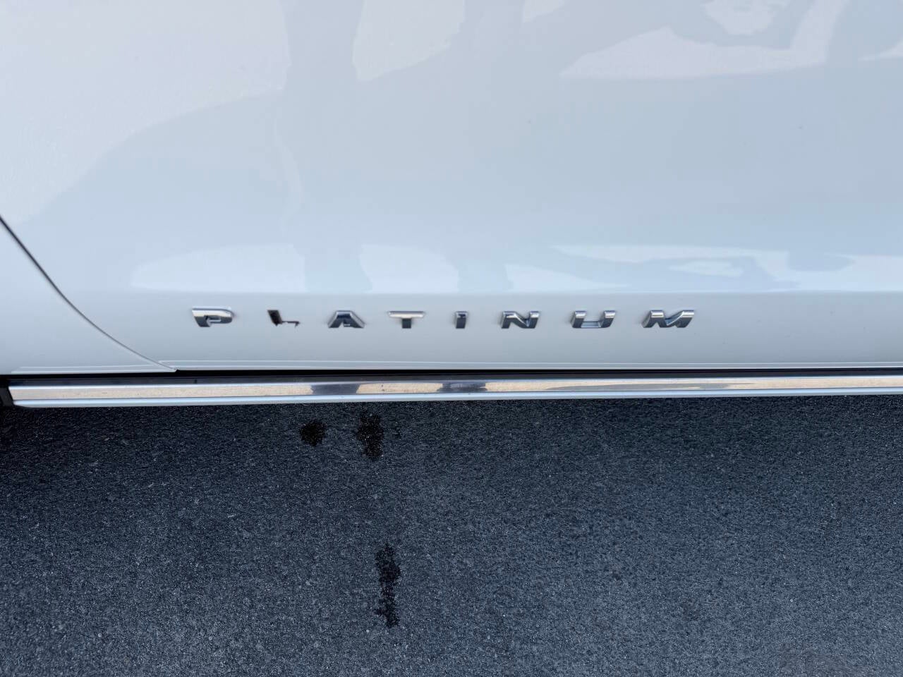 2021 Ford Expedition MAX Platinum 4x4 4dr SUV