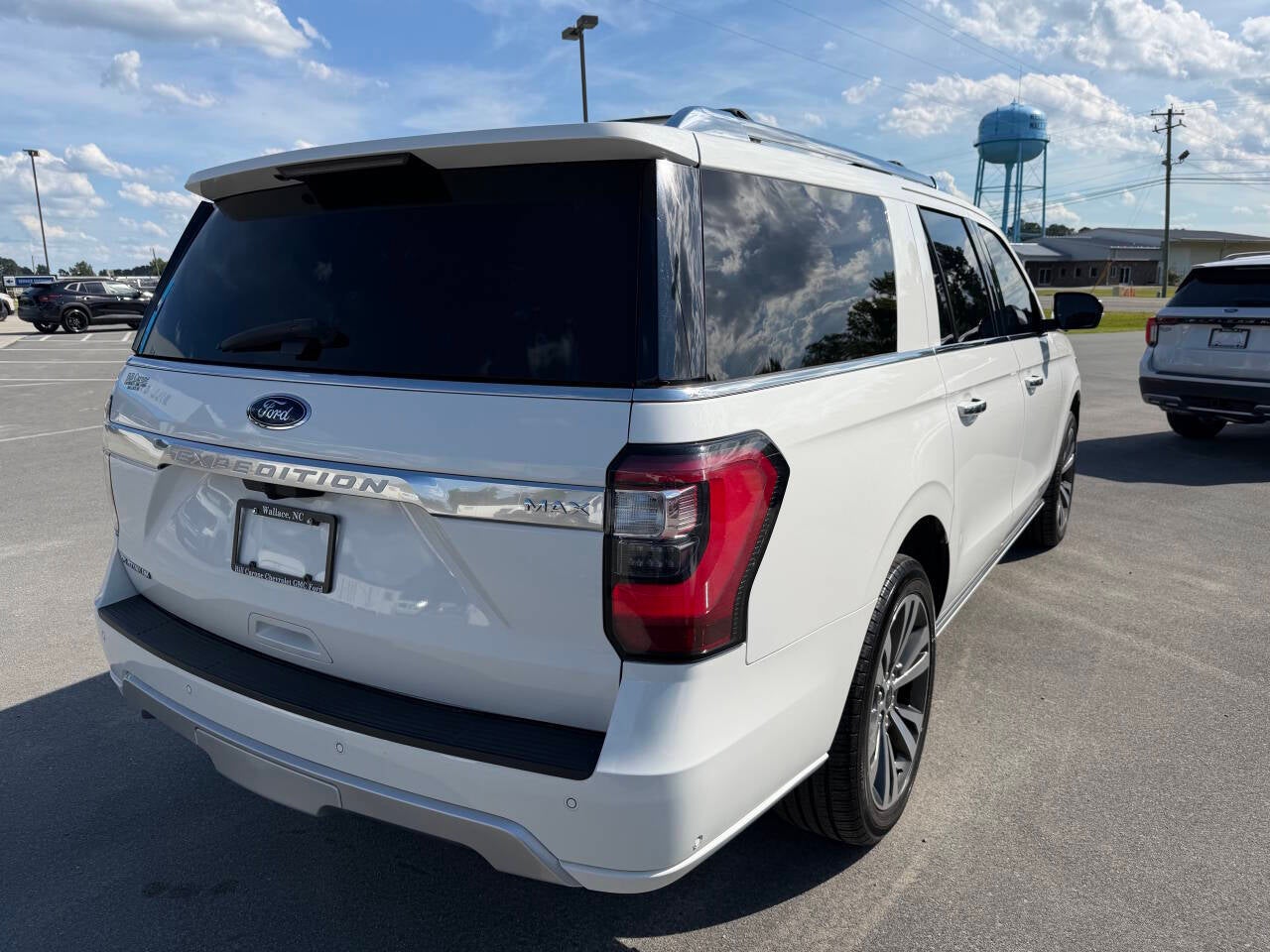 2021 Ford Expedition MAX Platinum 4x4 4dr SUV
