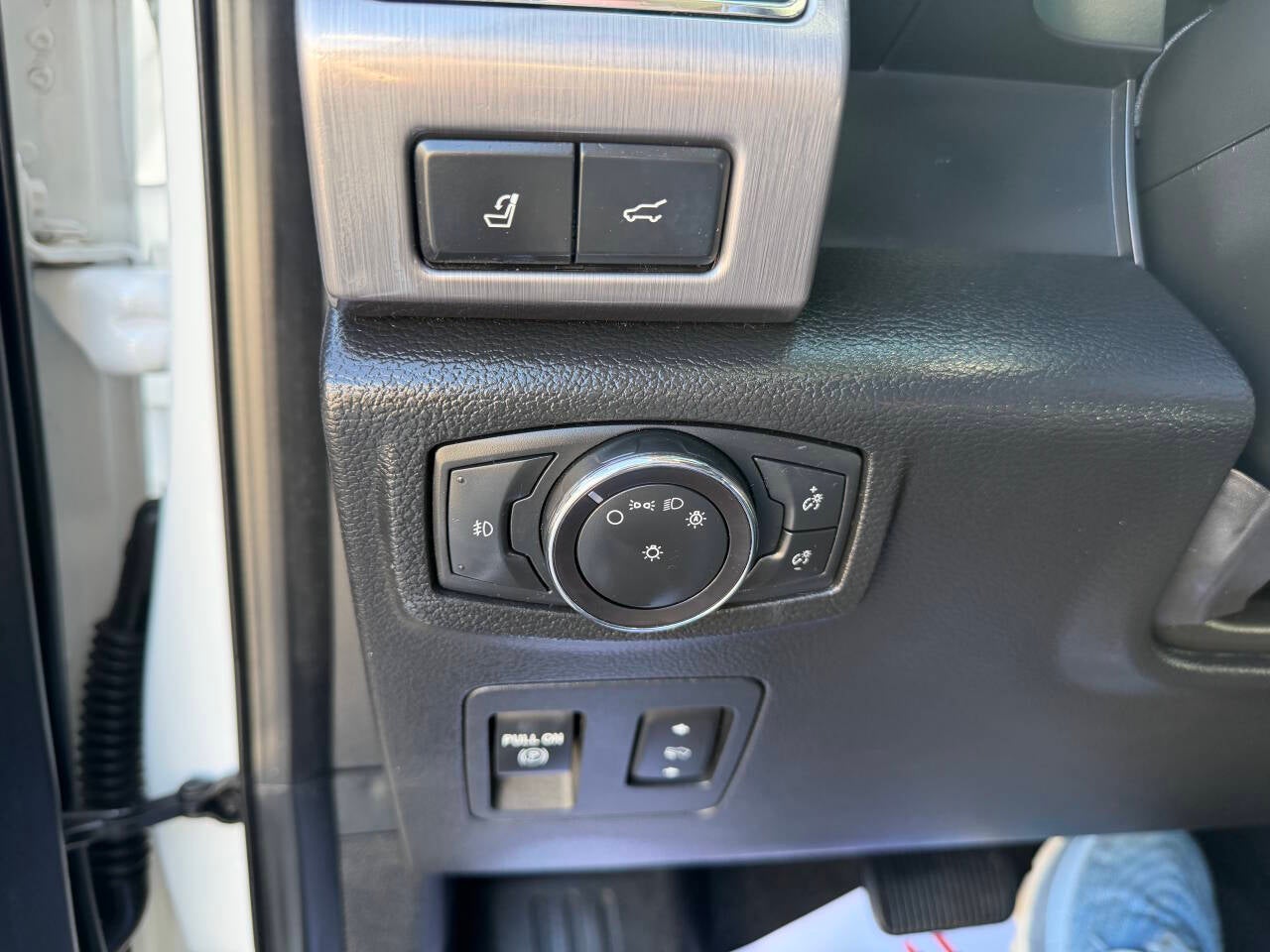 2021 Ford Expedition MAX Platinum 4x4 4dr SUV