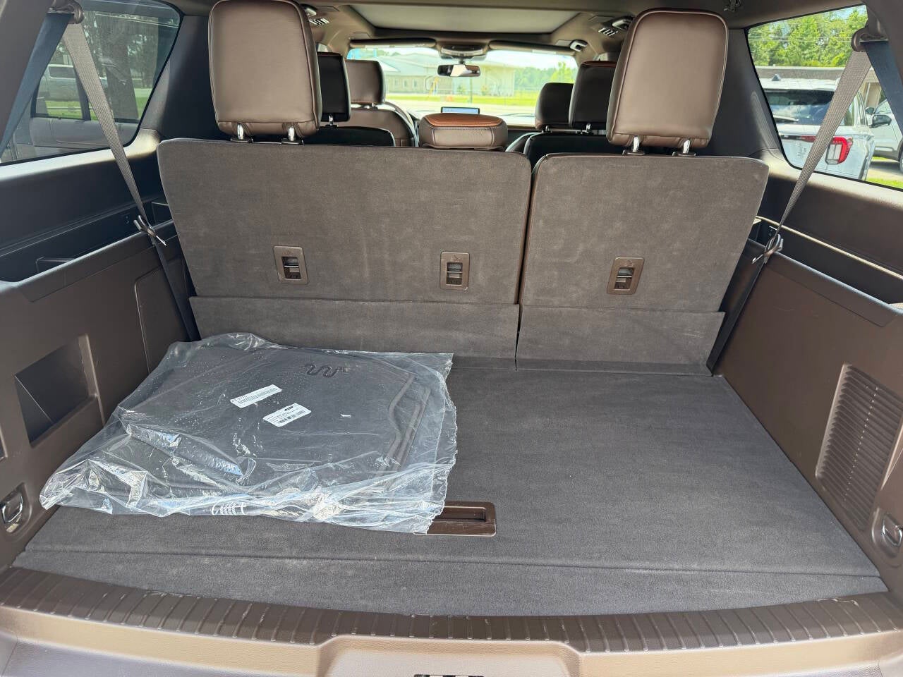 2023 Ford Expedition MAX King Ranch 4x2 4dr SUV
