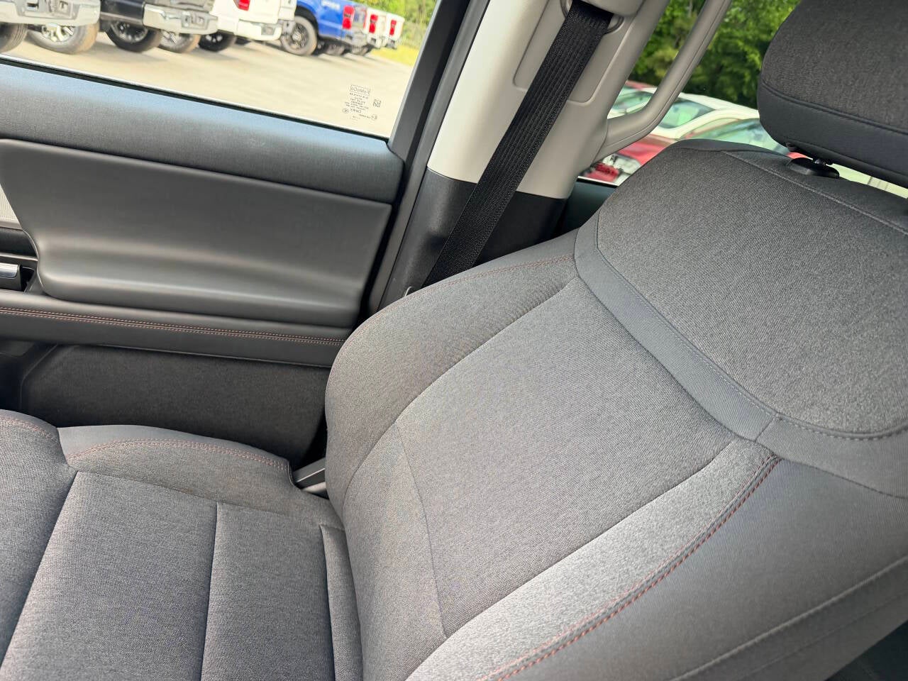 2025 Ford Expedition Active 4x2 4dr SUV