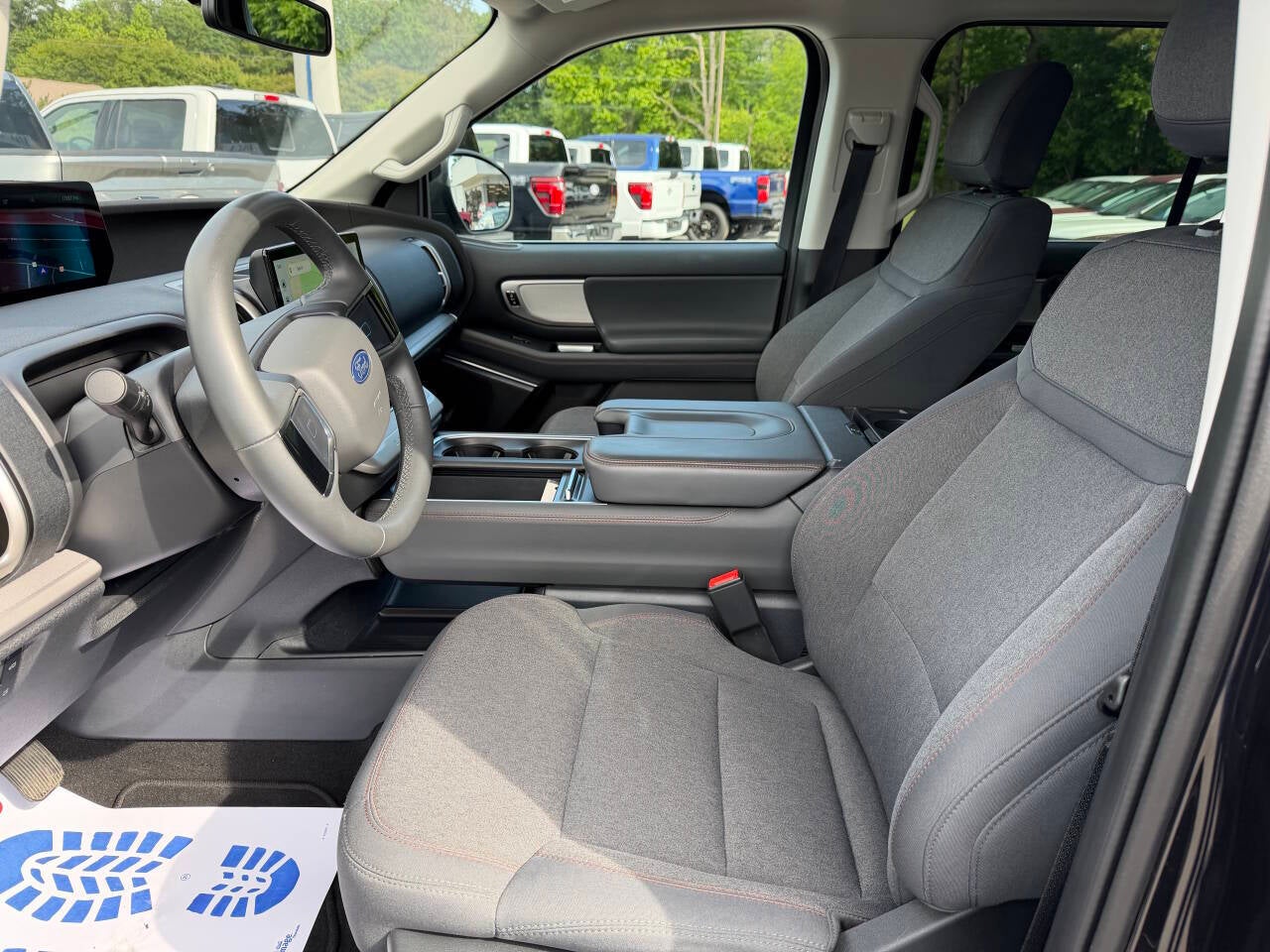 2025 Ford Expedition Active 4x2 4dr SUV