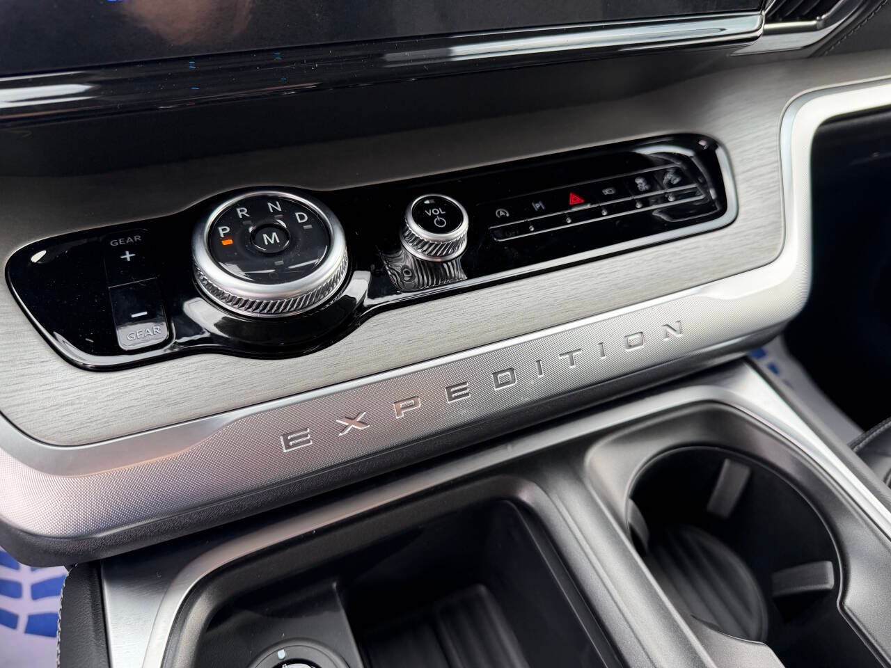 2026 Ford Expedition Platinum 4x4 4dr SUV